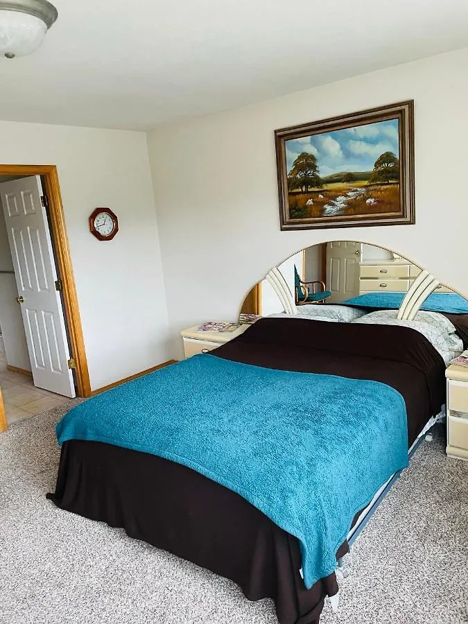 Adele House Private King Suite Portland