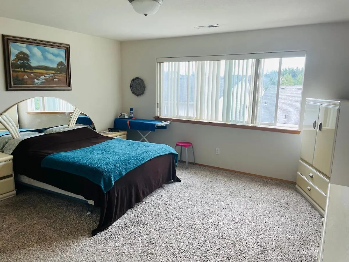 Adele House Private King Suite Portland Homestay
