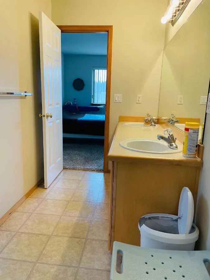 Adele House Private King Suite Portland Homestay