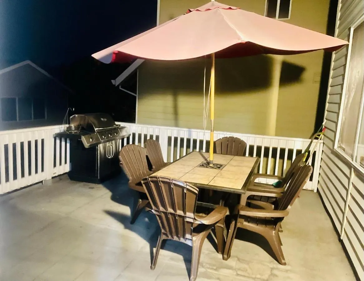 Adele House Private King Suite Portland Homestay