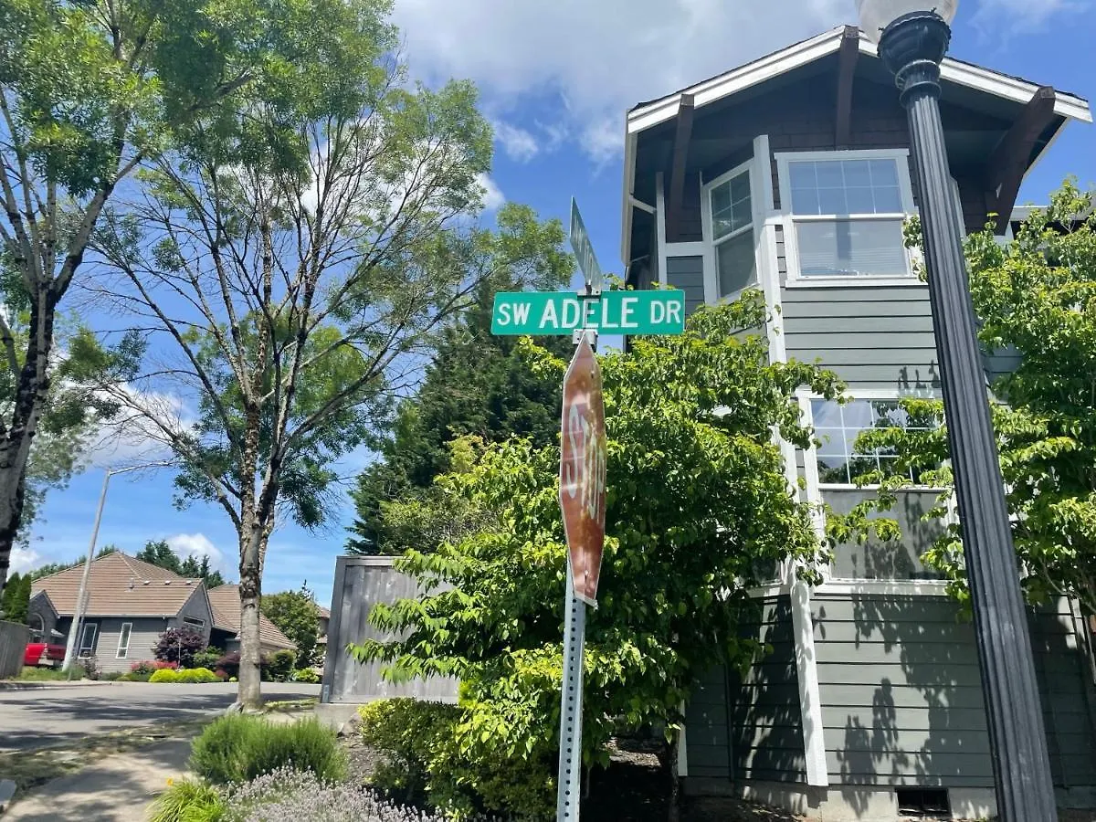 Adele House Private King Suite Portland 0*,  United States