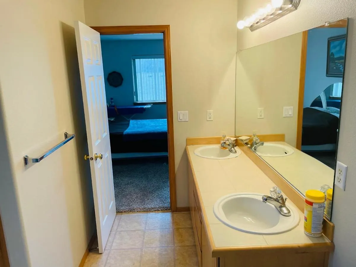 Homestay Adele House Private King Suite Portland